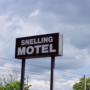 Snelling Motor Inn Mendota Exterior photo