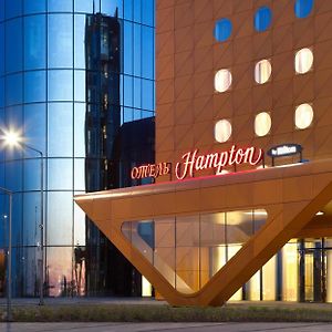 Hampton By Hilton Saint-Petersburg Expoforum Hotel Sint-Petersburg Exterior photo