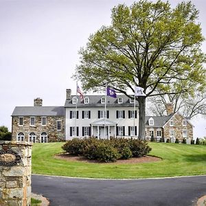 Inn at Evergreen Haymarket Exterior photo