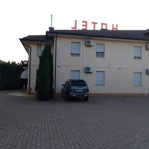 E Gal Hotel Cervia Exterior photo