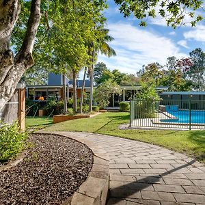 Spacious Hideaway Retreat, Brookfield, Brisbane Villa Exterior photo