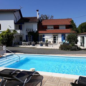 Domaine De Merete Hotel Poueyferré Exterior photo