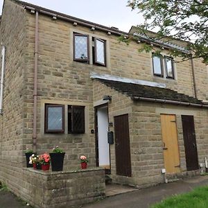 Changegate Cottage Keighley Exterior photo