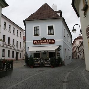 Pension Alfa & Whisky Pub Hotel Tábor Exterior photo