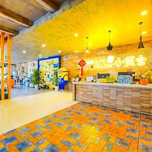 Cute Yellow Inn Zhuhai Exterior photo