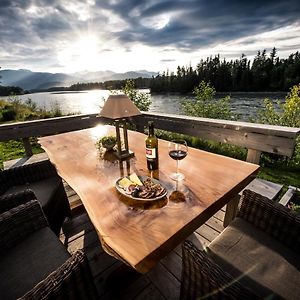 Skeena River House Bed&Breakfast Bed and Breakfast Terrace Exterior photo