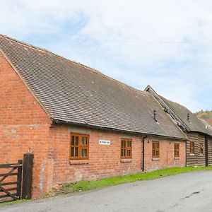 Old Hall Barn 4 Villa Church Stretton Exterior photo