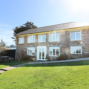 The Round House Villa Tintagel Exterior photo