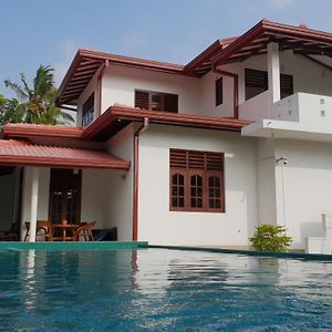 Emildale Villa Wadduwa Exterior photo