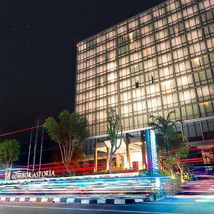 Lombok Astoria Hotel Mataram Exterior photo