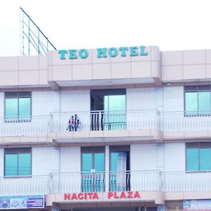 Teo Hotel Kampala Exterior photo