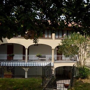 Corte Picasass Bed and Breakfast Viggiù Exterior photo