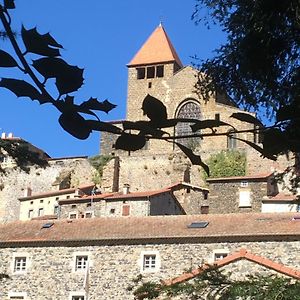 Auberge De Chanteuges Hotel Exterior photo