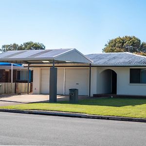 Michael Street 39, Golden Beach Villa Caloundra Exterior photo