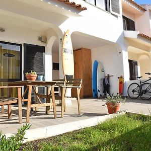 Surf House Peniche Hostel Baleal Exterior photo