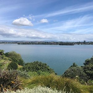 Water & City Lights Studio Appartement Tauranga Exterior photo