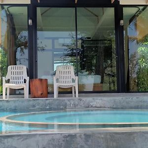 Mook Tamarind Resort Ko Mook Exterior photo