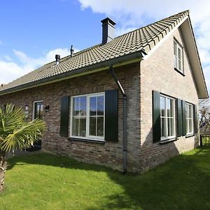 Friesland Villa & Blick Auf Den Horizont Tzummarum Exterior photo