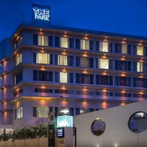 The Park Navi Mumbai Hotel Exterior photo