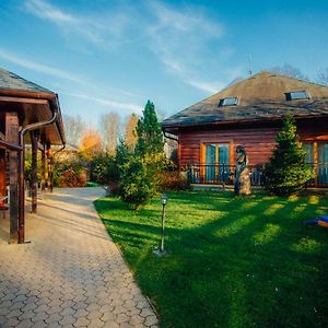 Sojka Resort - Hotel&Drevenice Bešeňová Exterior photo