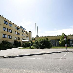 Lenas West Hotel Wenen Exterior photo