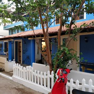 The White Balcao Hostel Panaji Exterior photo