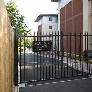 Equinox Place - House Of Fisher Appartement Farnborough  Exterior photo