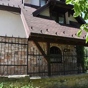 Villa Serz Bitola Exterior photo