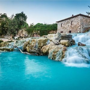 Agriturismo Le Cascatelle Villa Saturnia Exterior photo