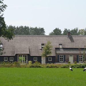 Bed&Breakfast de Bimd Hoeve Bed and Breakfast De Bus Exterior photo