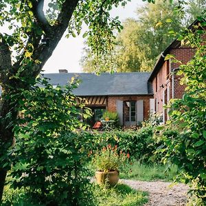 Le Pre Dore Bed and Breakfast Bonneville-la-Louvet Exterior photo