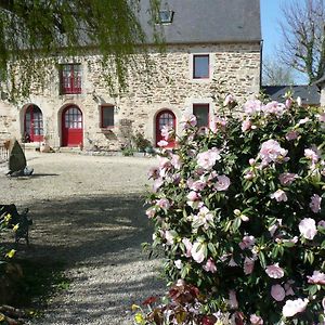 B&B Dinan La Priquetais Trévron Exterior photo