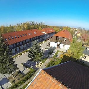 Osrodek Bojanowe Gniazdo Hotel Zaniemyśl Exterior photo