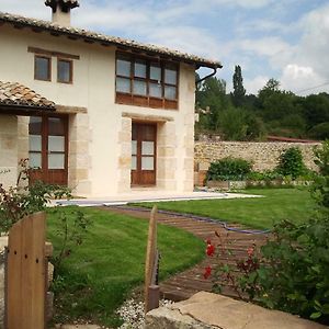 Casa Guarena Pension Villabascones de Sotoscueva Exterior photo