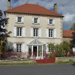 Relais Des Chaux Bed and Breakfast Saint-Jean-des-Ollières Exterior photo