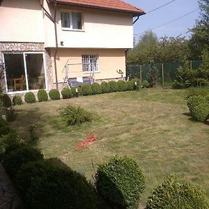 Guest House Iveta Sofia Exterior photo