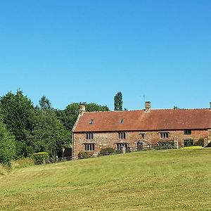 Hollow Meadow House Pension Priors Marston Exterior photo