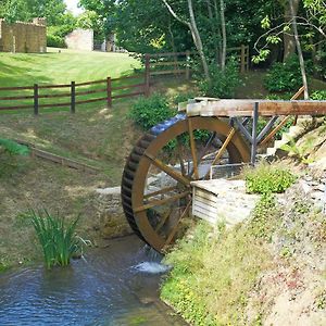 Hewletts Mill Pension Castle Cary Exterior photo