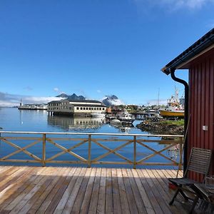 Nora'S Waterfront Cabin Villa Svolvær Exterior photo