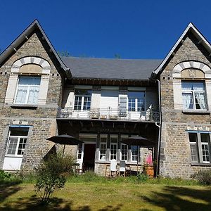 Panama Selva Backpacker Hotel Dinant Exterior photo