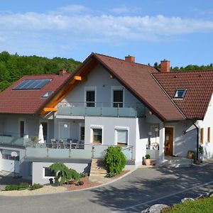 Gaestehaus Waldblick Hotel Fürstenfeld Exterior photo