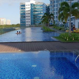 Apartment Sea View At Mactan Newtown Lapu-Lapu City Exterior photo