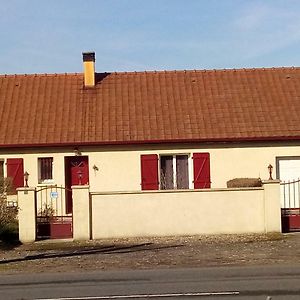 Les Vignes D'Ygrande Appartement Exterior photo