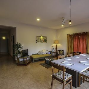 Oyo 10871 Home Luxurious 3Bhk Dona Paula Santa Cruz Exterior photo