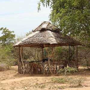 Eco Island Sri Lanka Hotel Yala Exterior photo