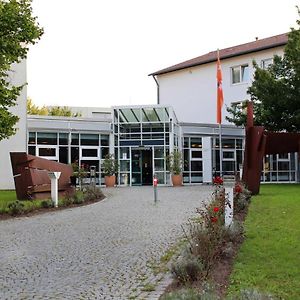 Campus.Guest Hotel Stuttgart Exterior photo