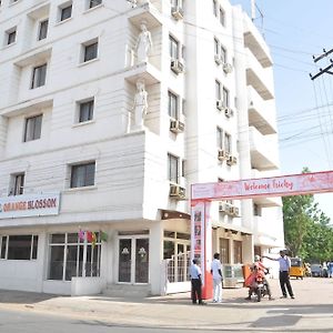 Hotel Orange Blossom Tiruchirappalli Exterior photo