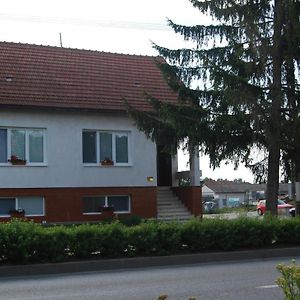 Penzion Na Rozcesti Hotel Svatoborice Exterior photo