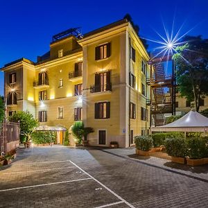 Romoli Hotel Exterior photo