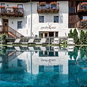 Zum Alten Moar Hotel Brixen Exterior photo